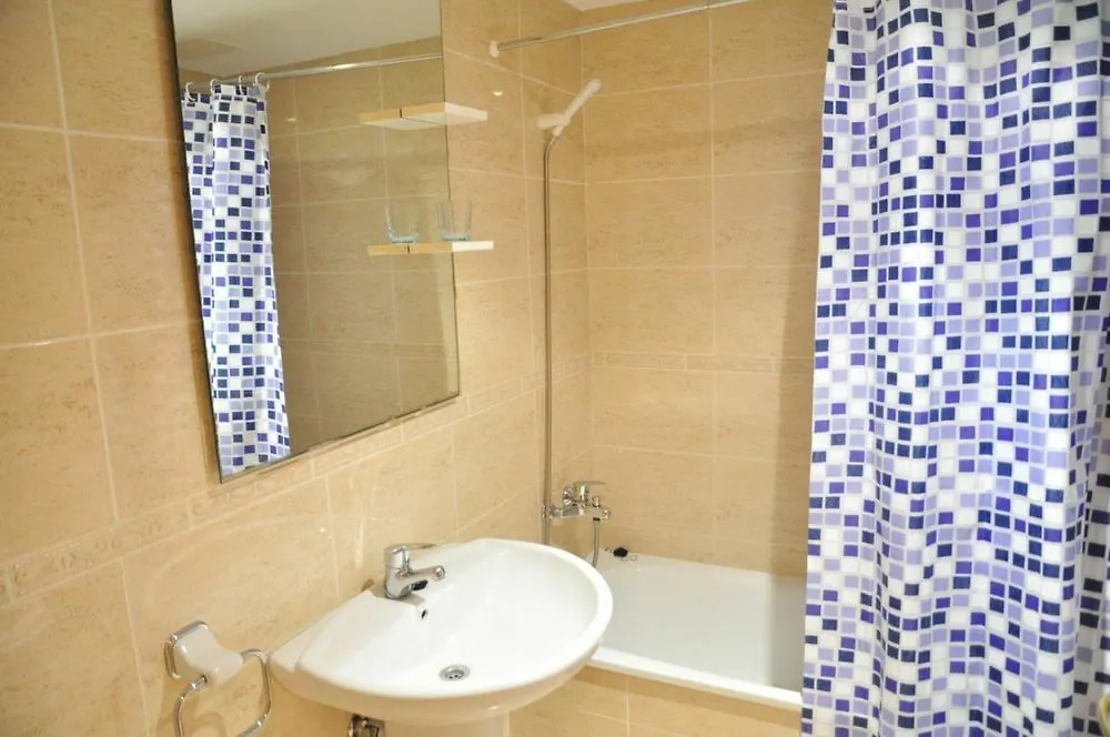 Apartment Casa Vista A La Piscina Para 6 Personas En Cambrils Spain