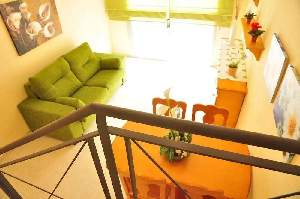 Casa Vista A La Piscina Para 6 Personas En Cambrils Spain